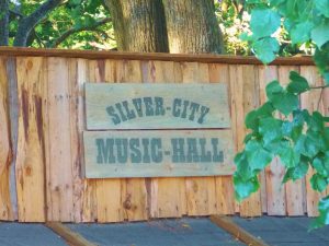 Music-Hall - Bild 1